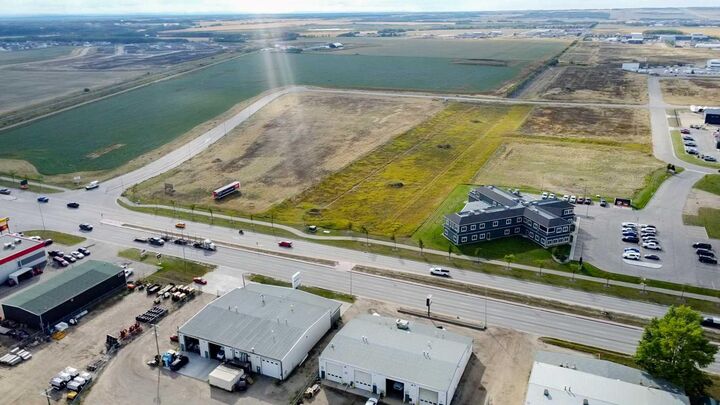 Property Photo: Lot 3 Na Avenue AB T8W 0C7