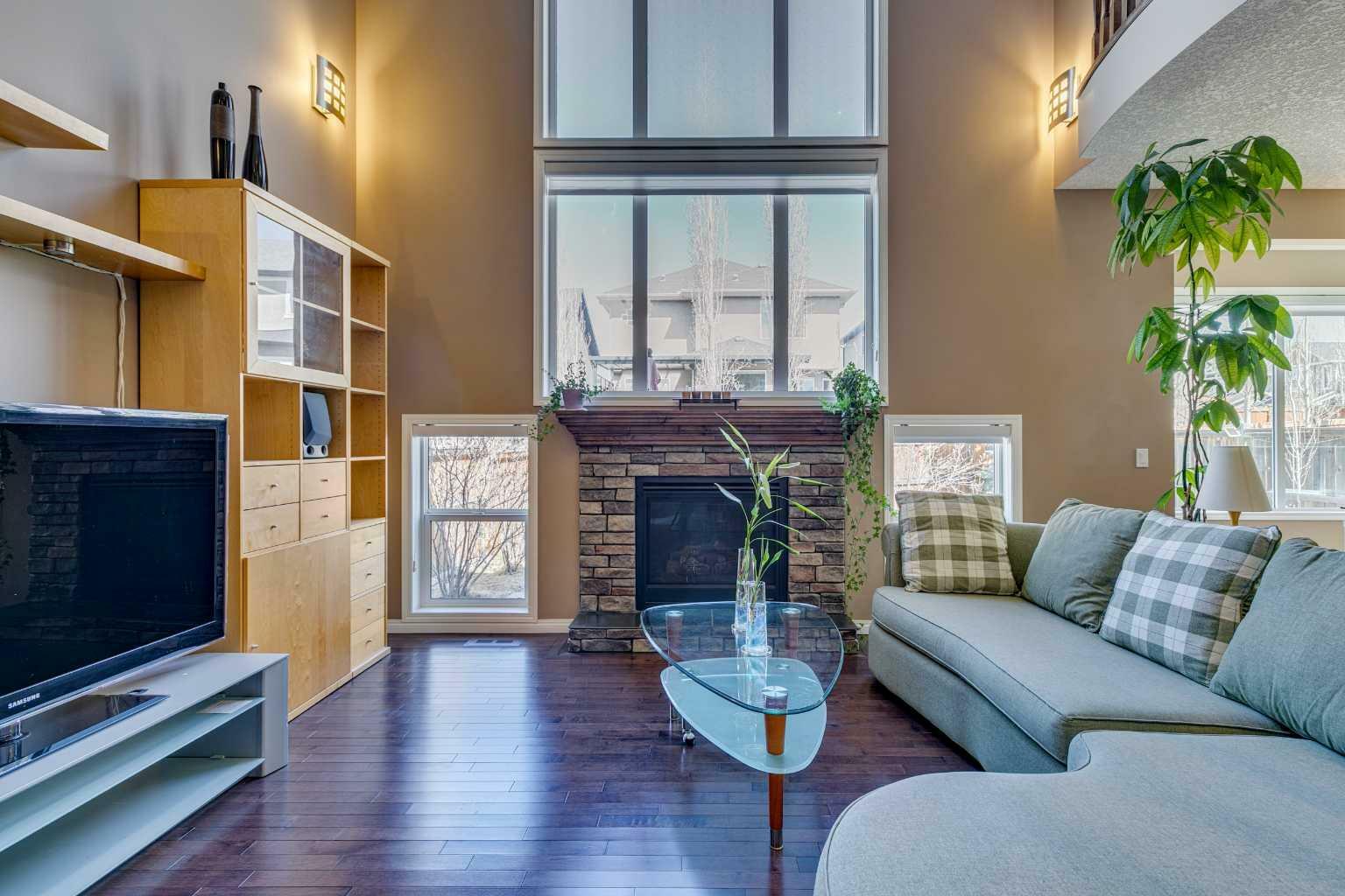 Property Photo: 8 Aspen Stone Court SW AB T3H 0L6