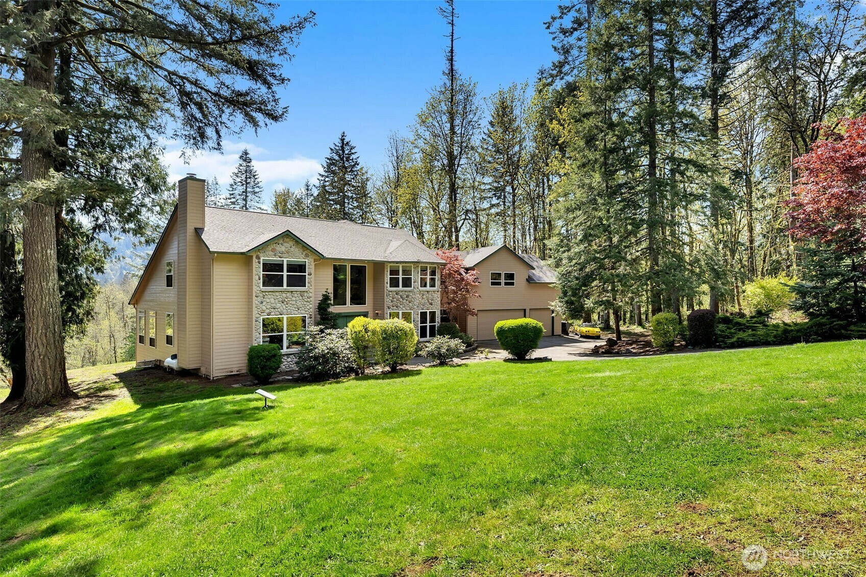 Property Photo: 1352 Buhman Road WA 98671