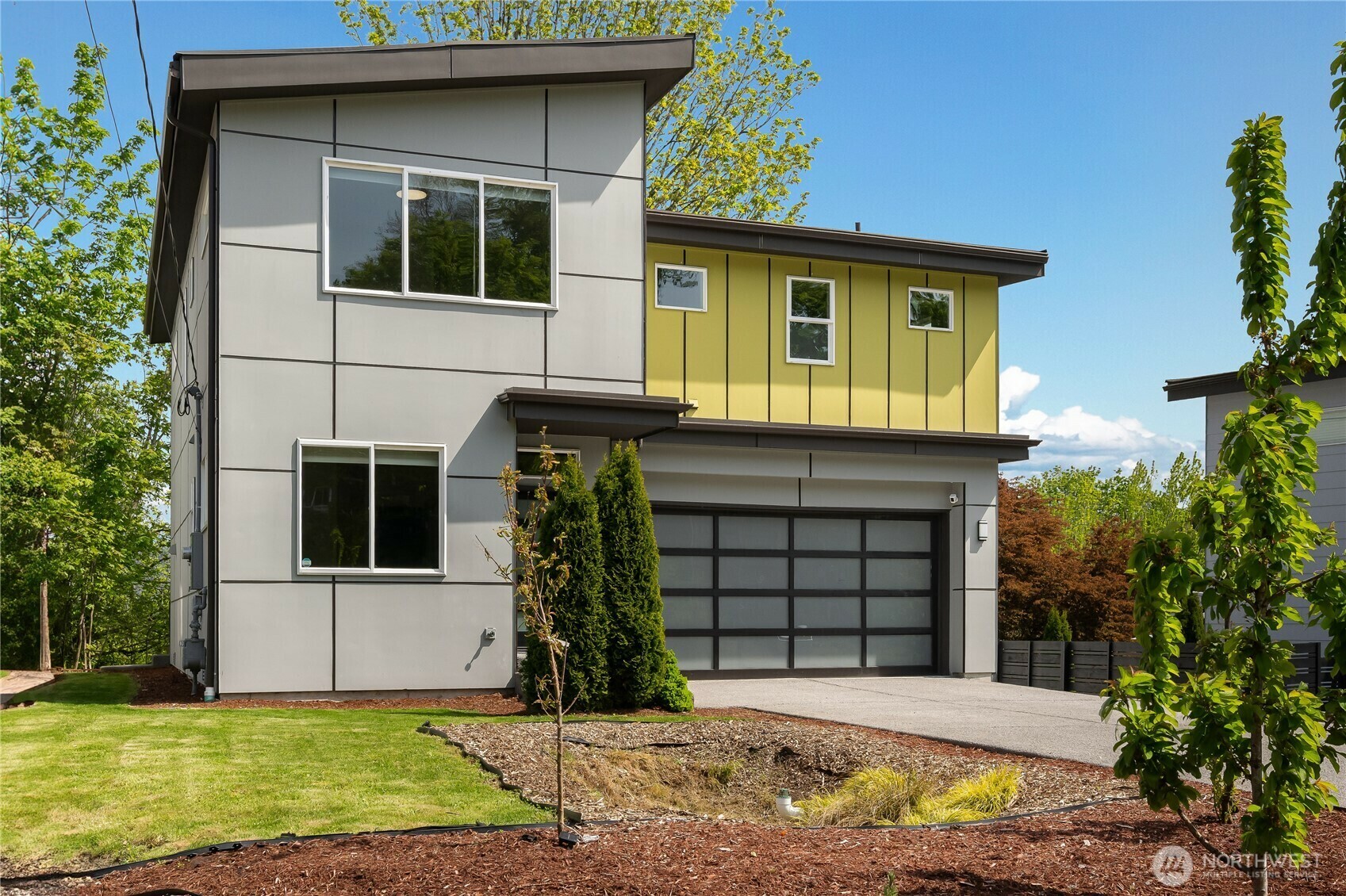 Property Photo: 611 SW Austin Street WA 98106