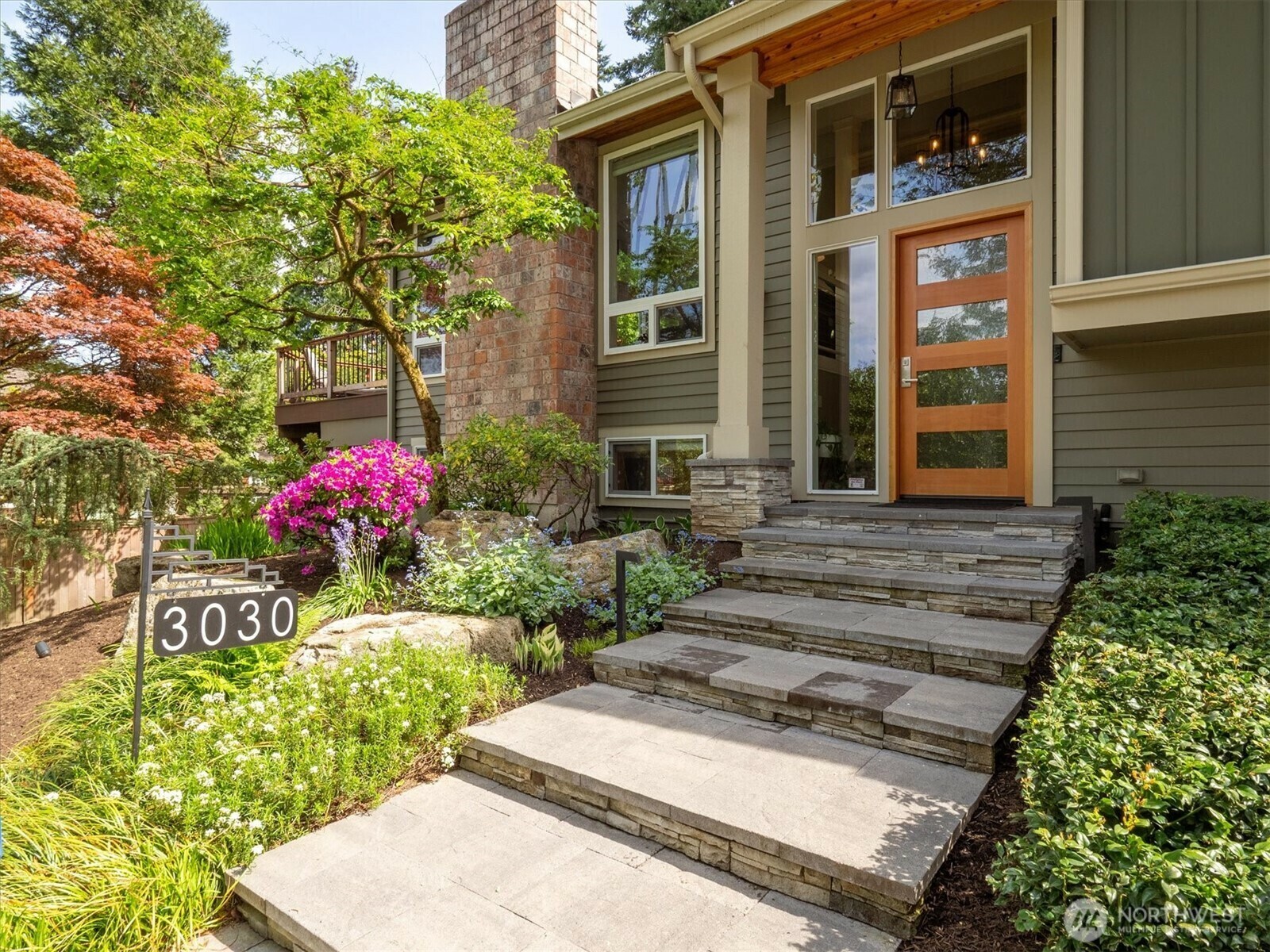 Property Photo: 3030 180th Avenue NE WA 98052