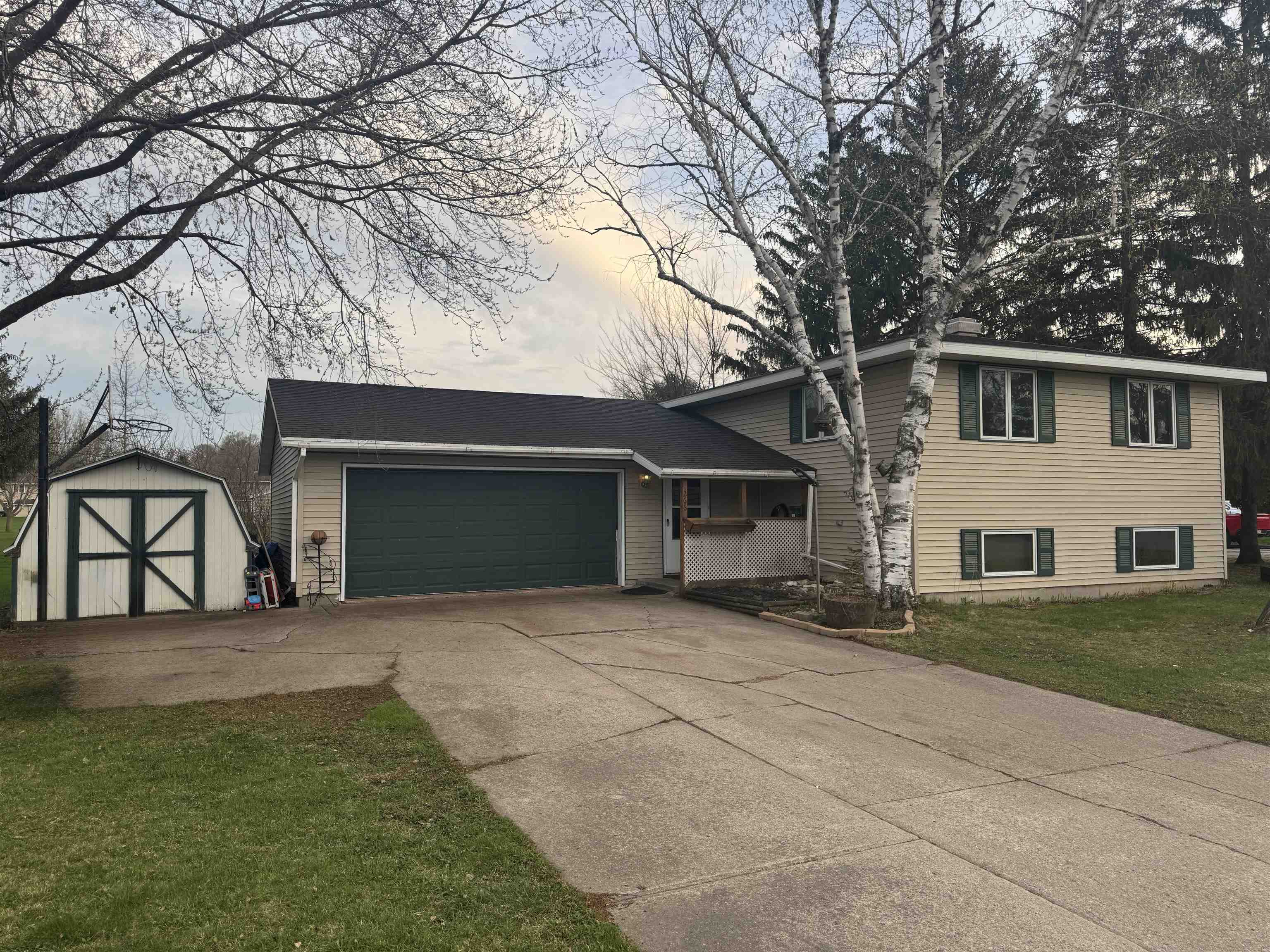 Property Photo: 266 Forest Street WI 54926