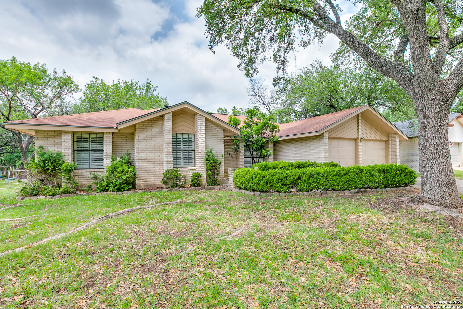 Property Photo: 15111 Elkton TX 78232