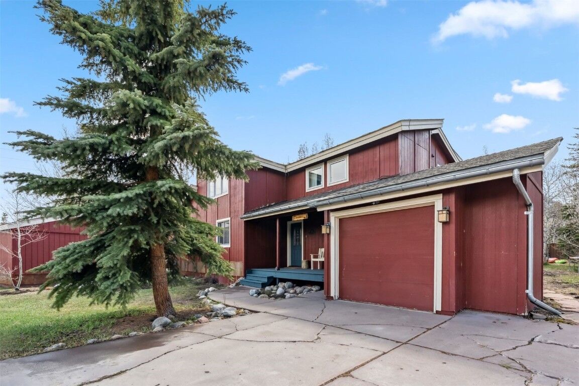 Property Photo:  209 Miners Creek Road  CO 80443 