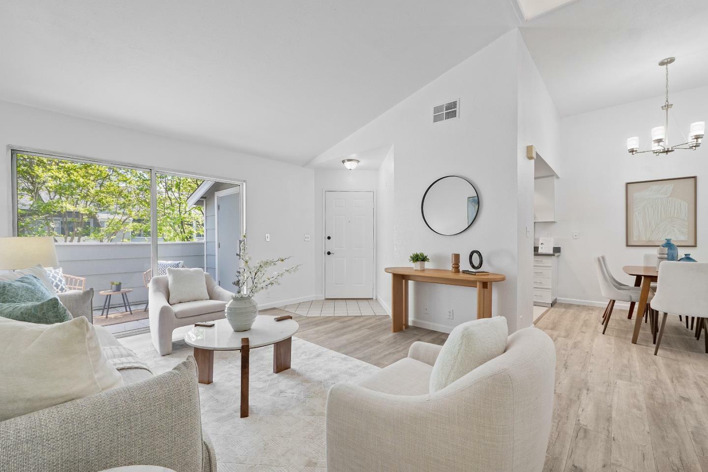 Property Photo: 1508 Briartree Drive CA 95131