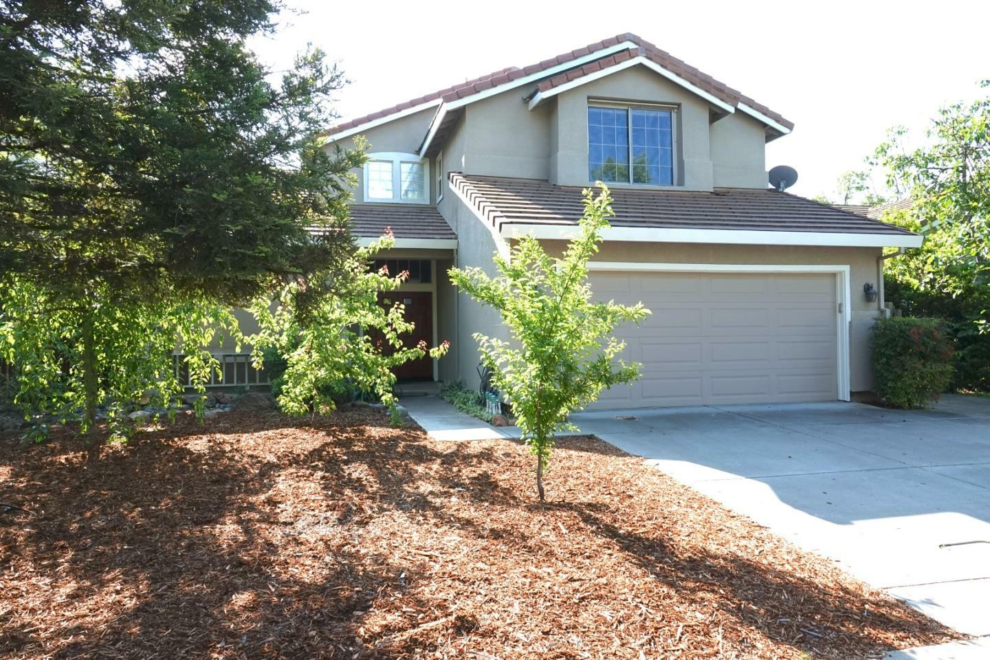 Property Photo: 1418 Eligio Lane CA 95618