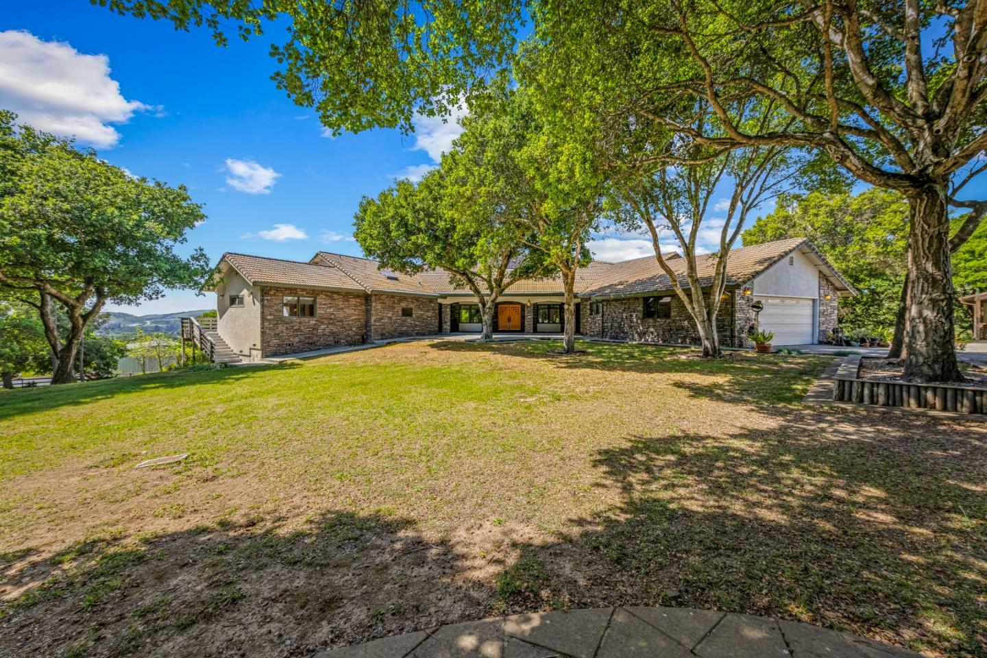 Property Photo: 229 Payne Road CA 95045