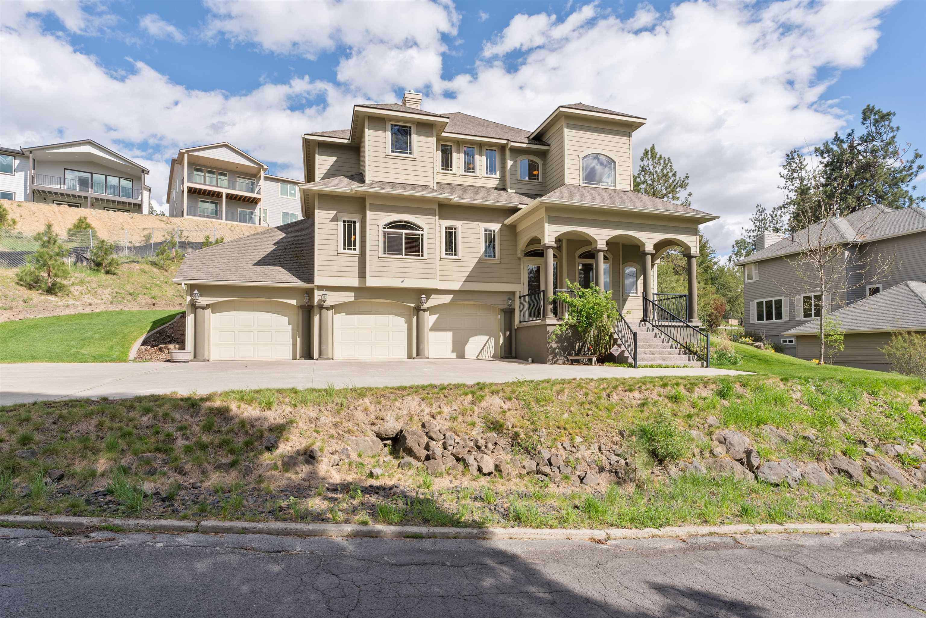 Property Photo: 9916 N Wieber Dr WA 99208