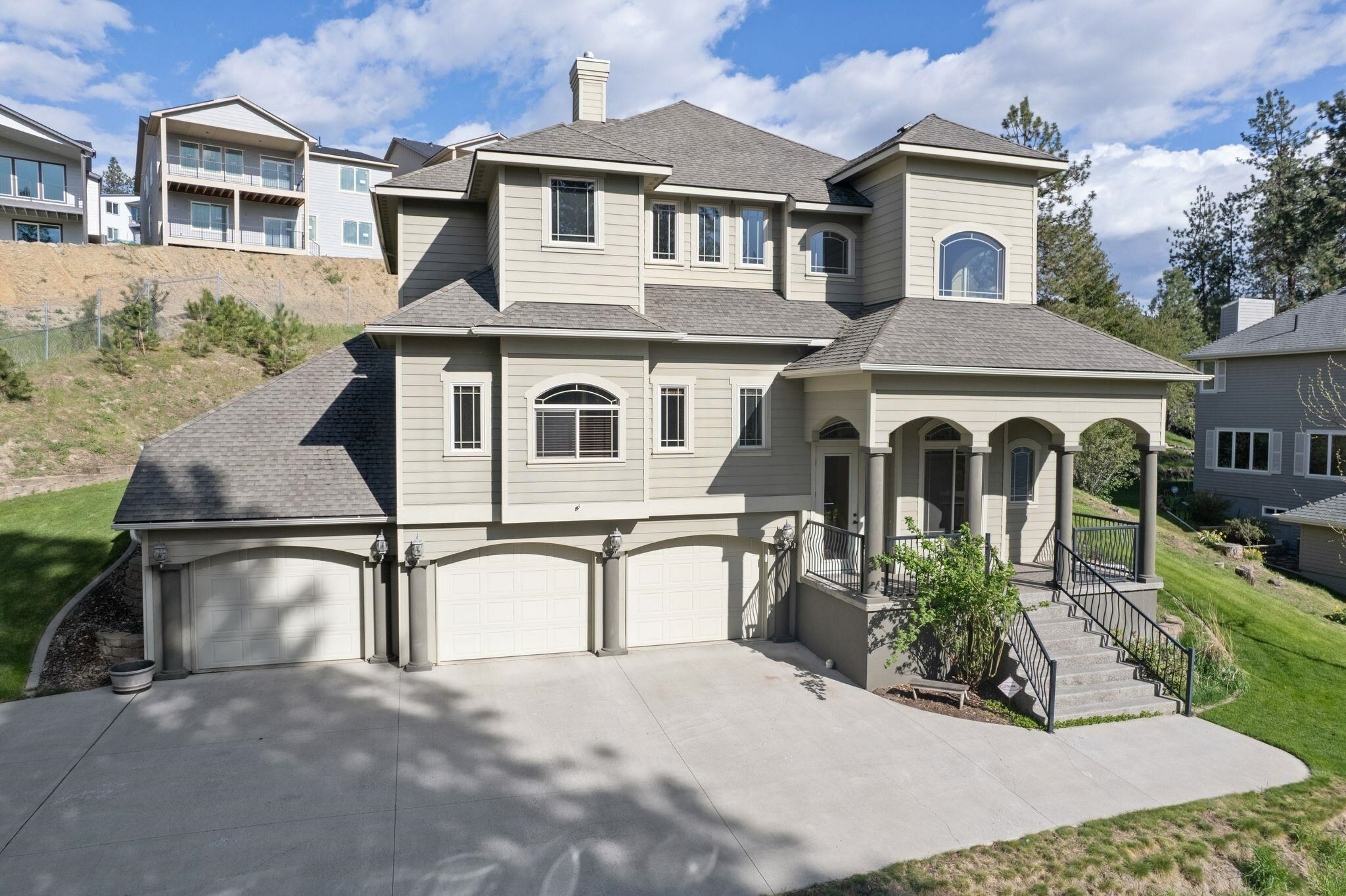 Property Photo: 9916 N Wieber Dr WA 99208
