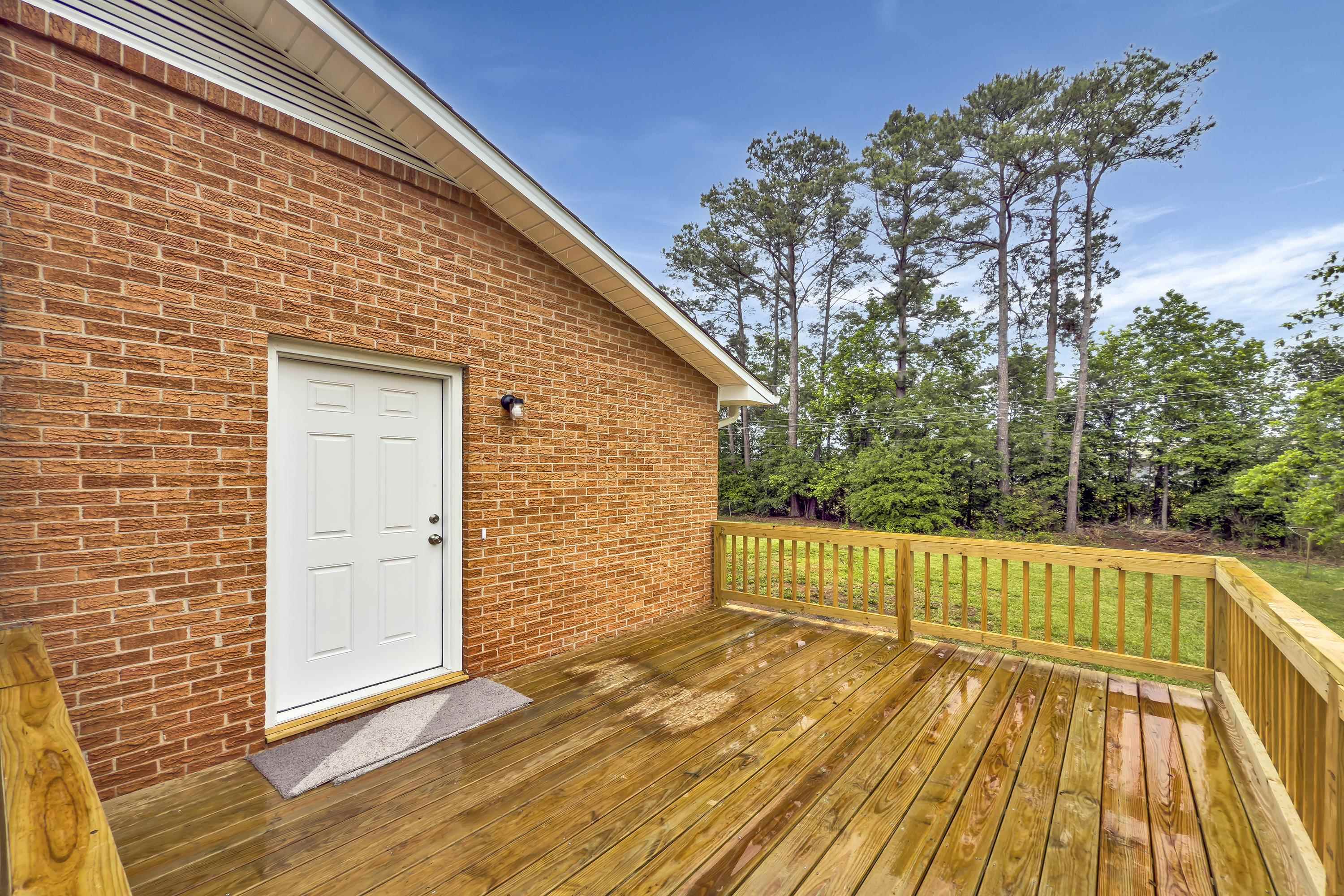 Property Photo: 206 Fairdale Drive SC 29316