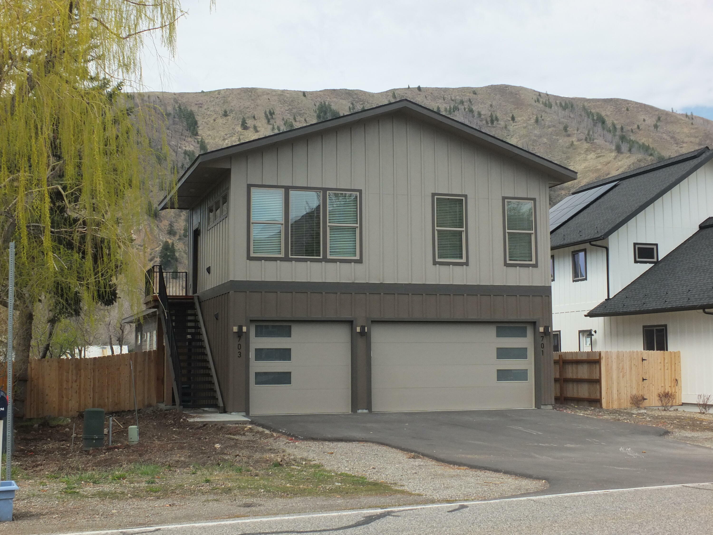 701 N 2nd Ave  Hailey ID 83333 photo