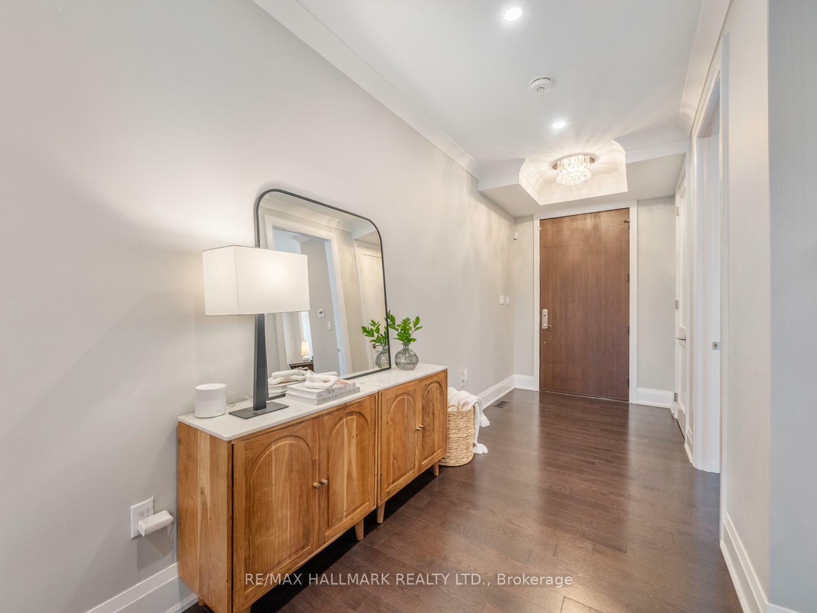 Property Photo: 14 Elmview Drive ON M1N 2W4