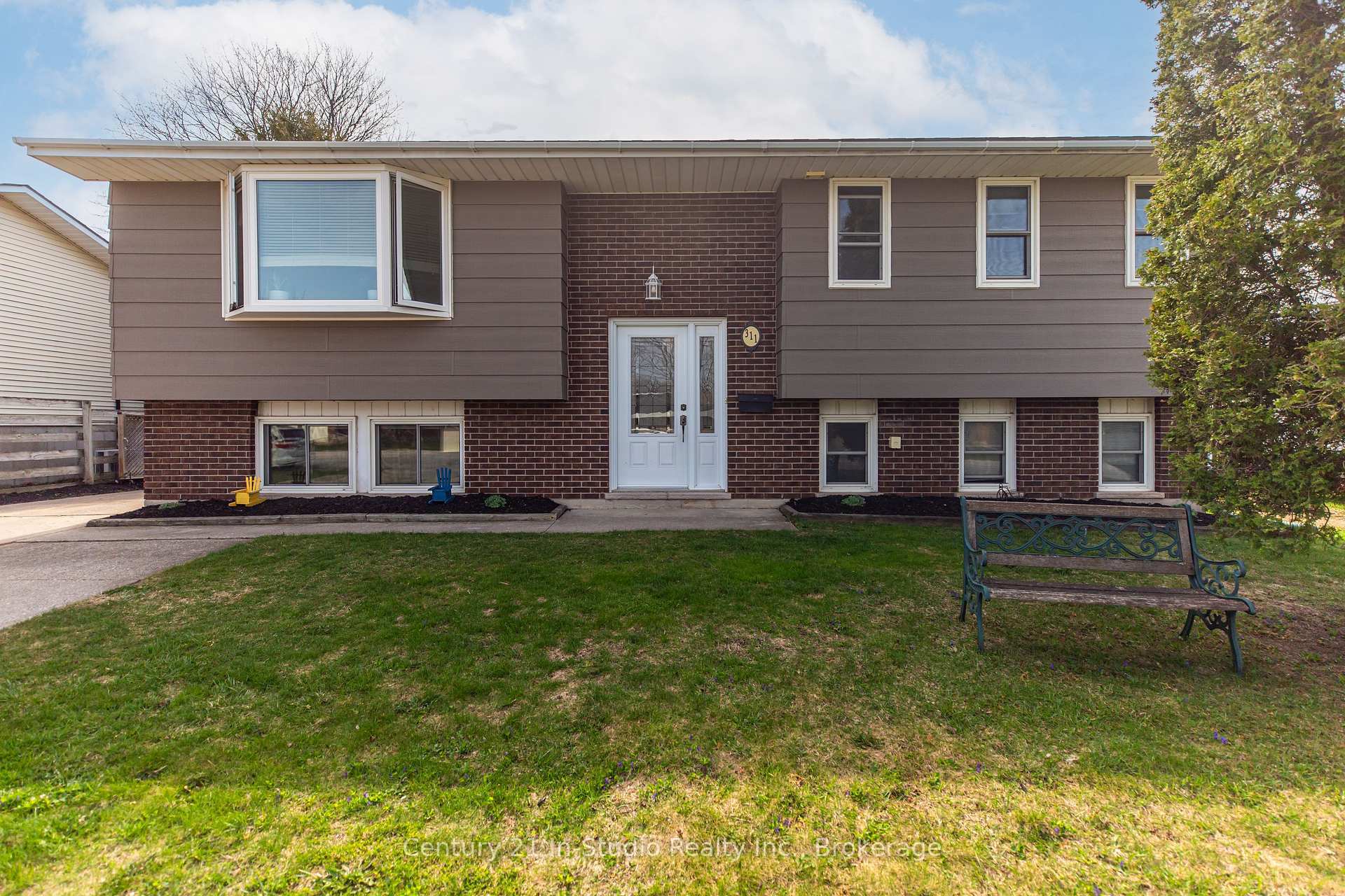 Property Photo: 311 Bricker Street ON N0H 2C1