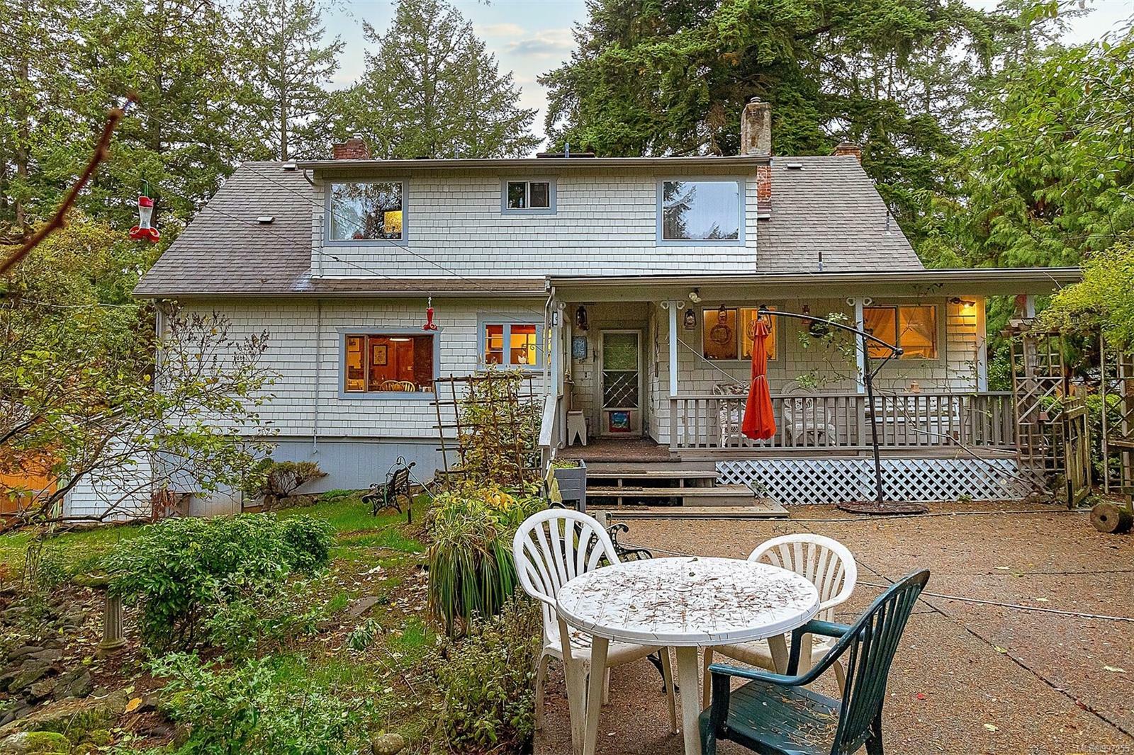 Photo de la propriété:  4797 Elk Rd  BC V9E 2E6 