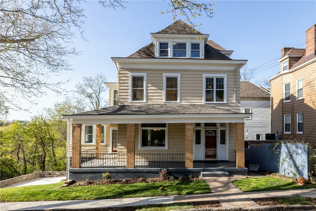 Property Photo: 2 Marshall Rd PA 15214
