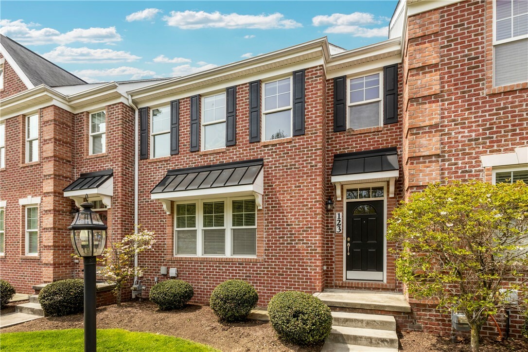 Property Photo: 123 Shenot Rd PA 15090