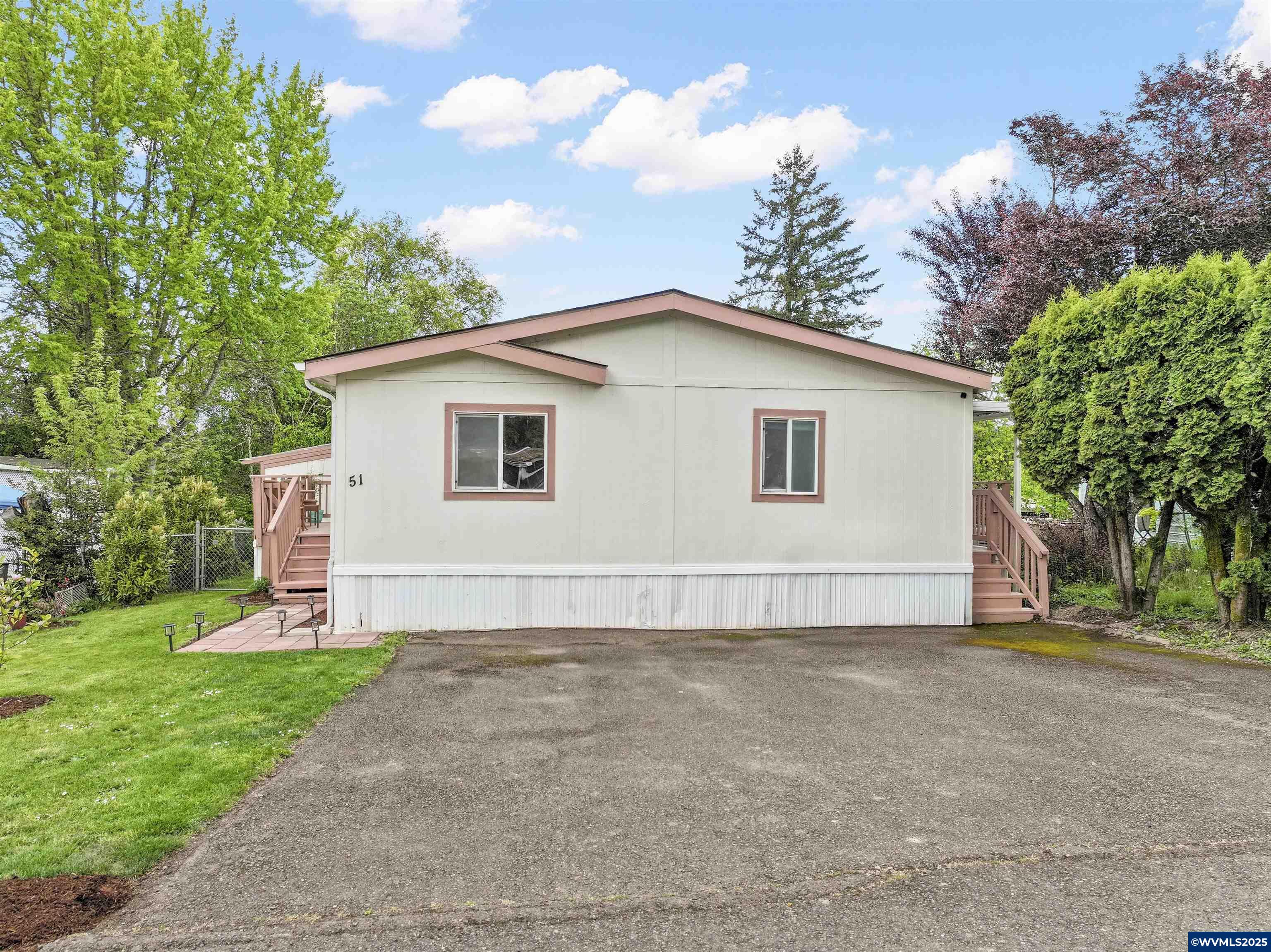 Property Photo: 5055 NE Elliott (#51) Cir 51 OR 97330