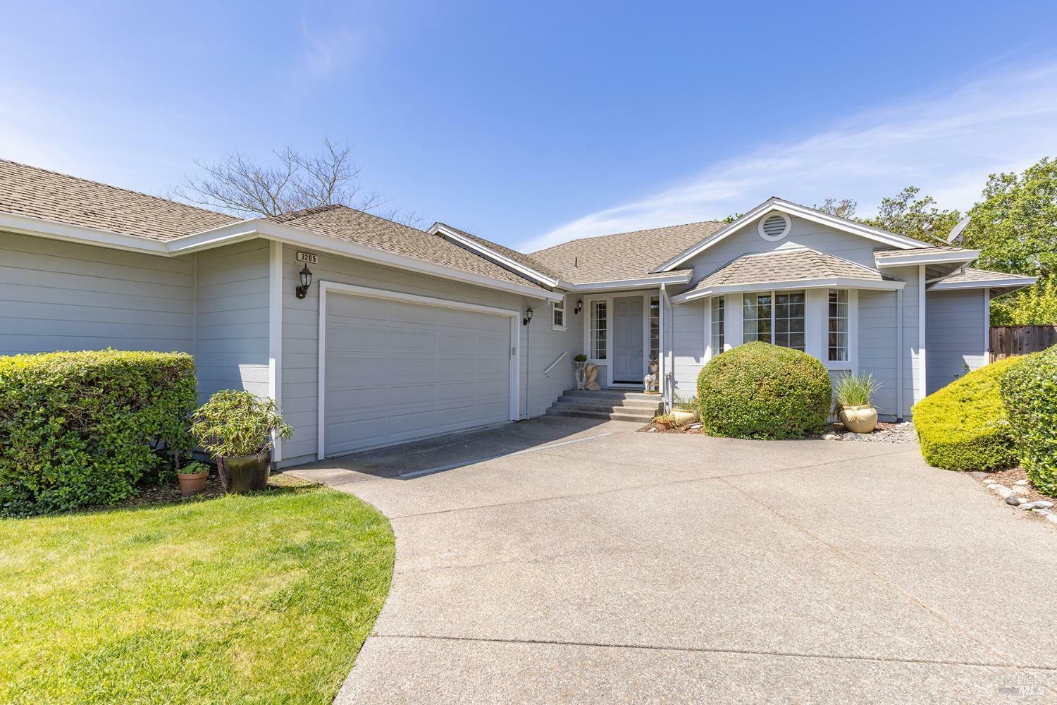 Property Photo: 3205 Fitzpatrick Court CA 95404