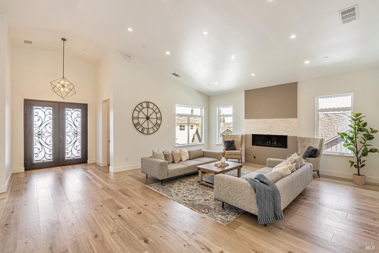 Property Photo: 2022 Stony Oak Court CA 95403