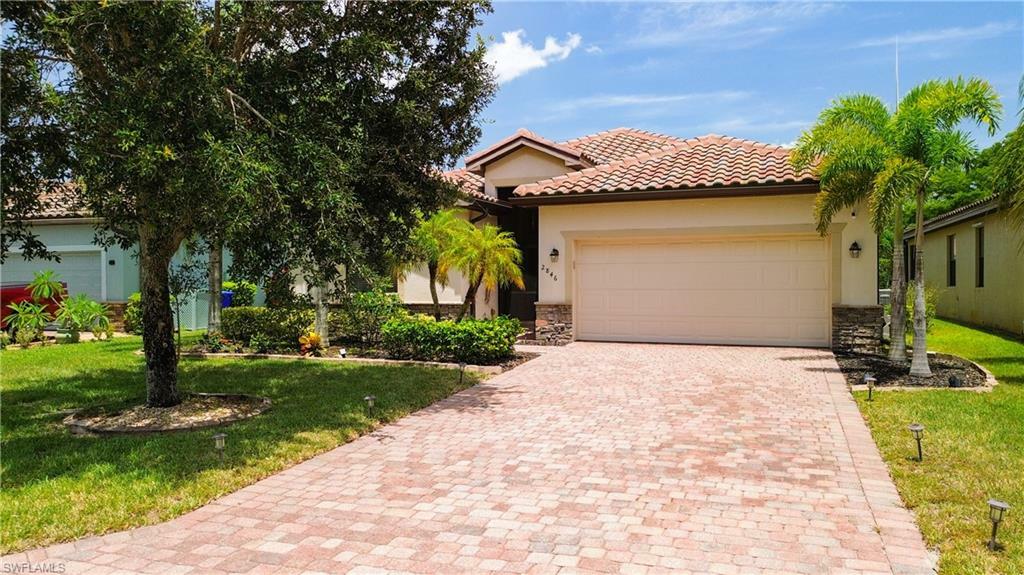 Property Photo: 2846 Via Piazza Loop FL 33905