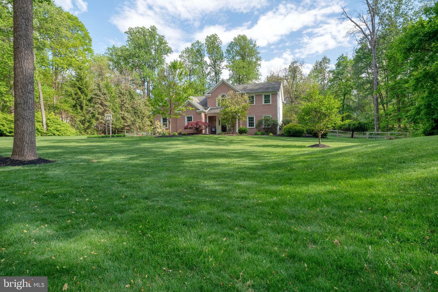 Property Photo: 1156 Siddonsburg Road PA 17055
