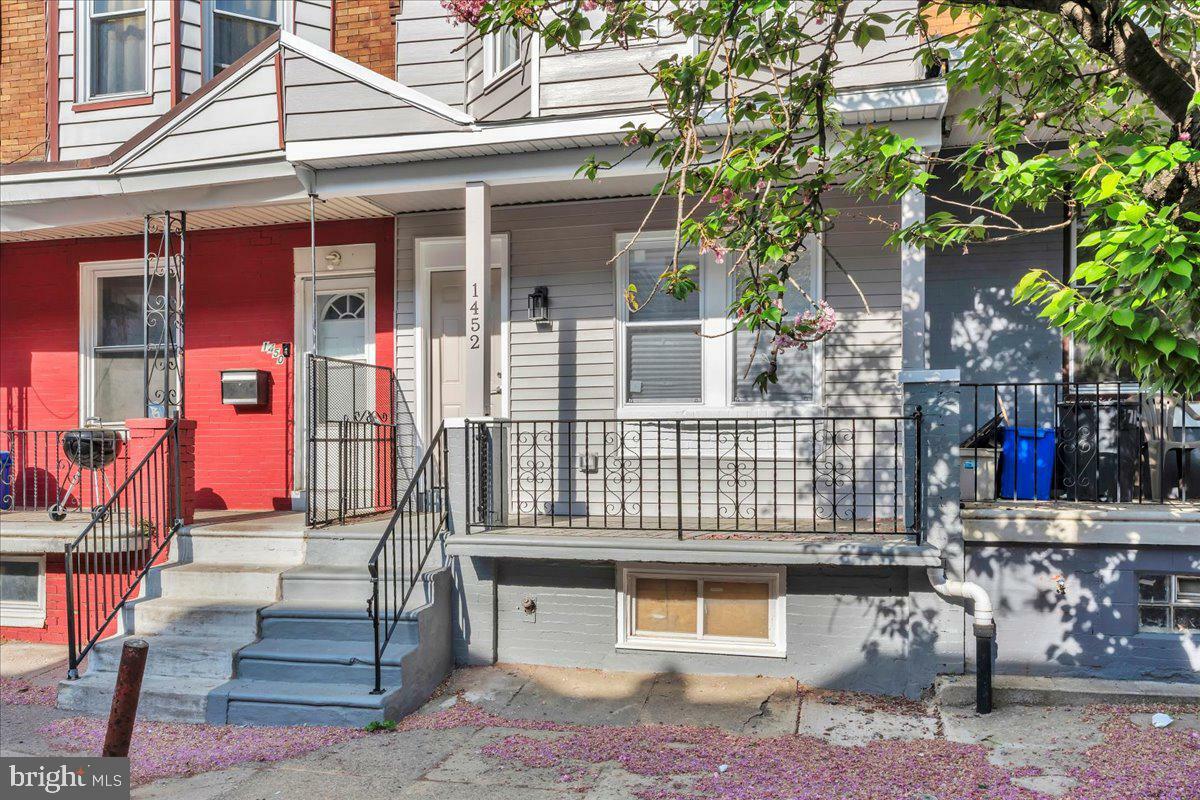 Property Photo: 1452 N Felton Street PA 19151