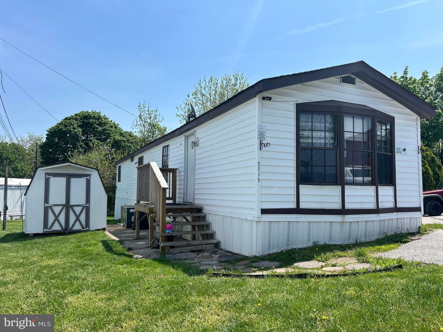 Property Photo: 2715 Crestview Drive PA 17402