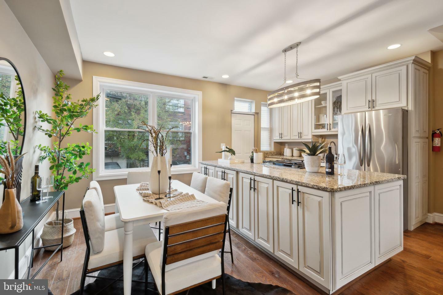 Property Photo: 229 Ascot Place NE DC 20002