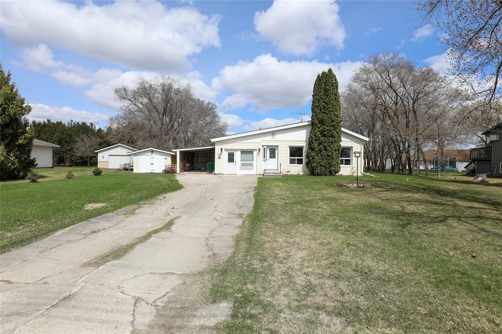 Property Photo: 231 Gauthier Street MB R0A 0W0