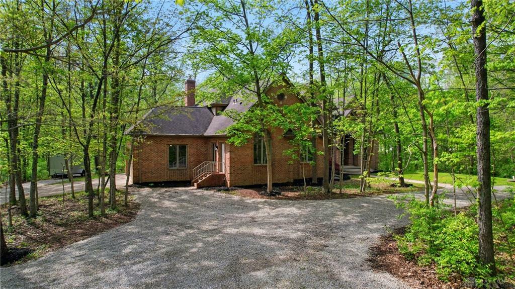 Property Photo: 7515 Dog Leg Road OH 45414