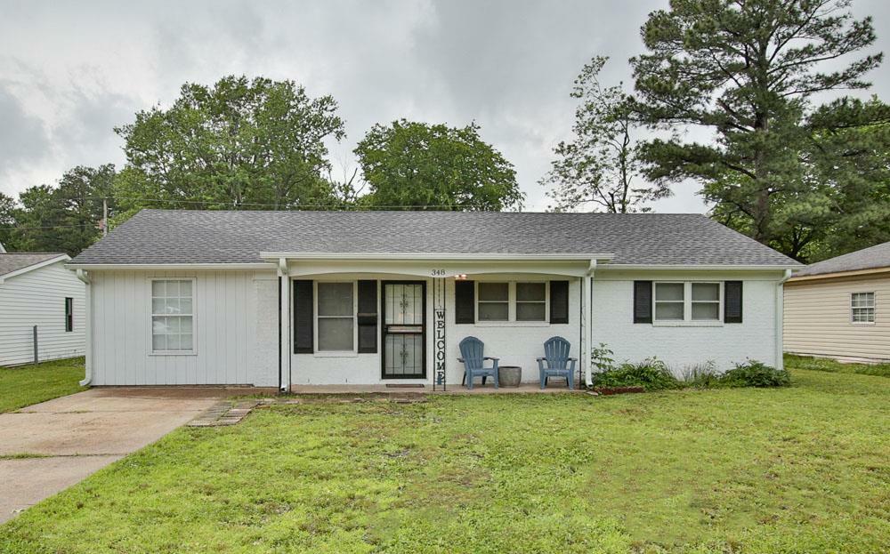 Property Photo: 348 Redwood Cove AR 72364