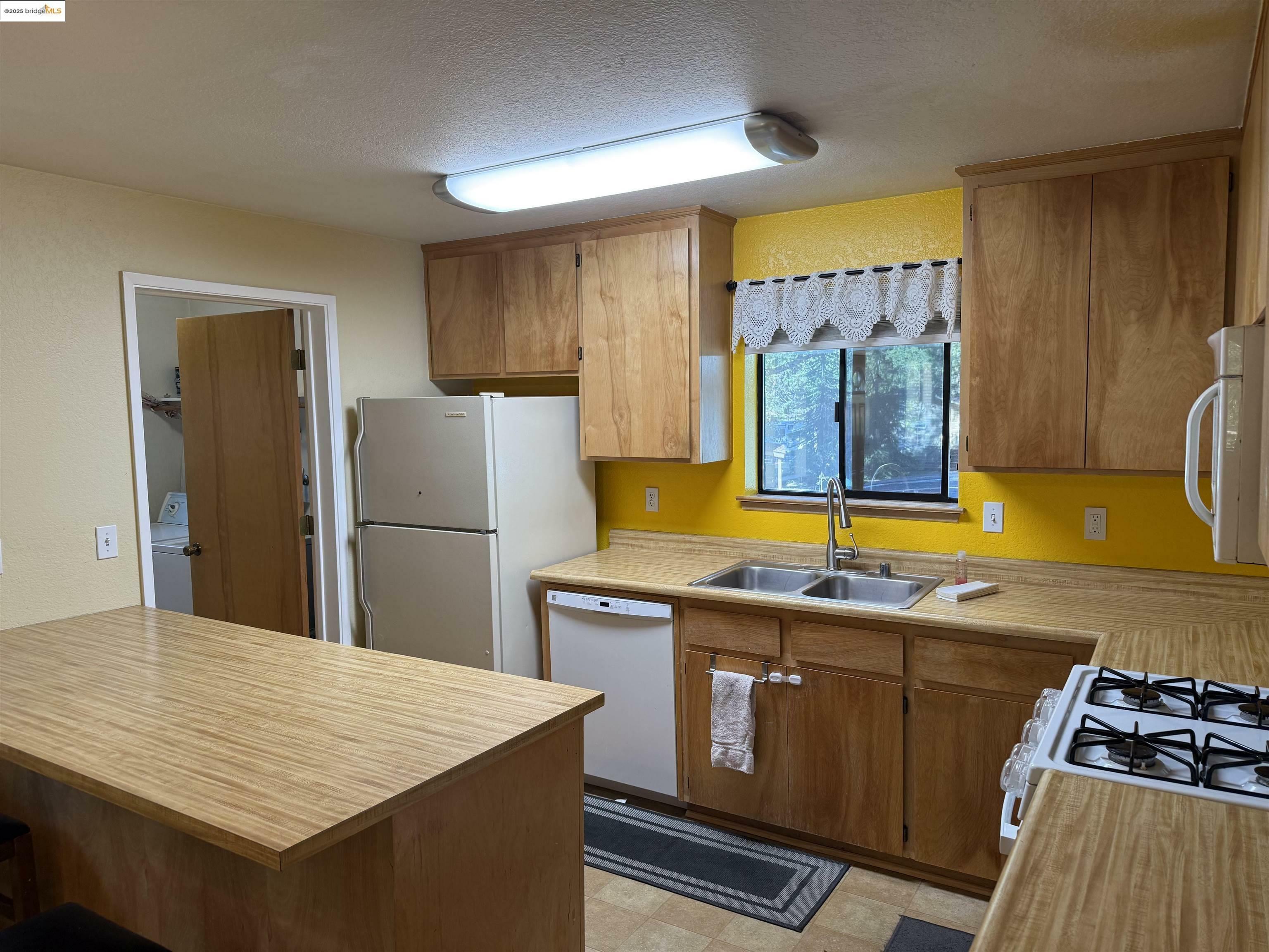 Property Photo: 20767 Ferretti CA 95321