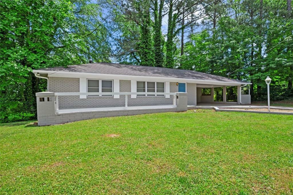 Property Photo: 1640 Fairburn Road SW GA 30331