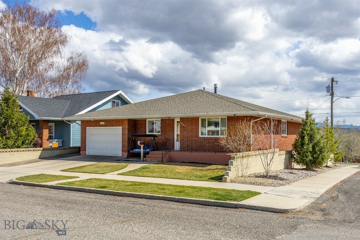 1260 W Aluminum Street  Butte MT 59701 photo