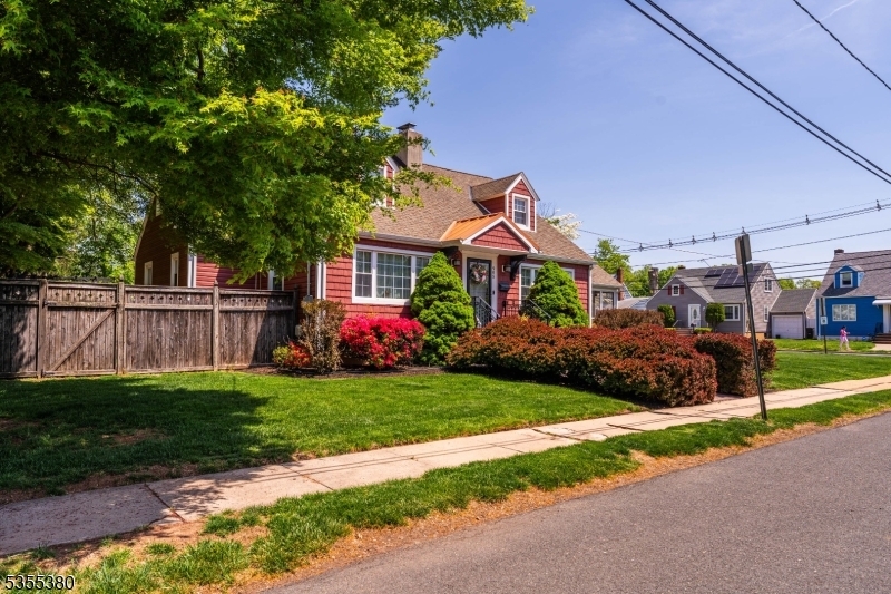 Property Photo: 905 Lakeside Pl NJ 07083