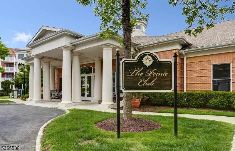 Property Photo: 1104 Pointe Gate Dr 1104 NJ 07039