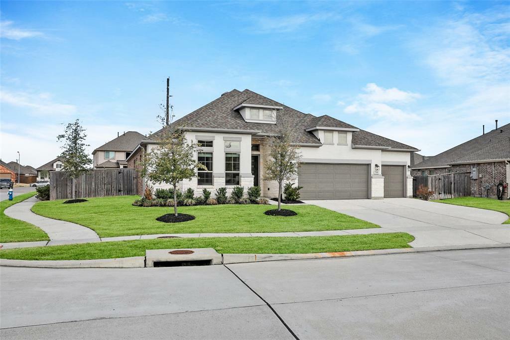 Property Photo: 7318 Shepherds Glen Lane TX 77379