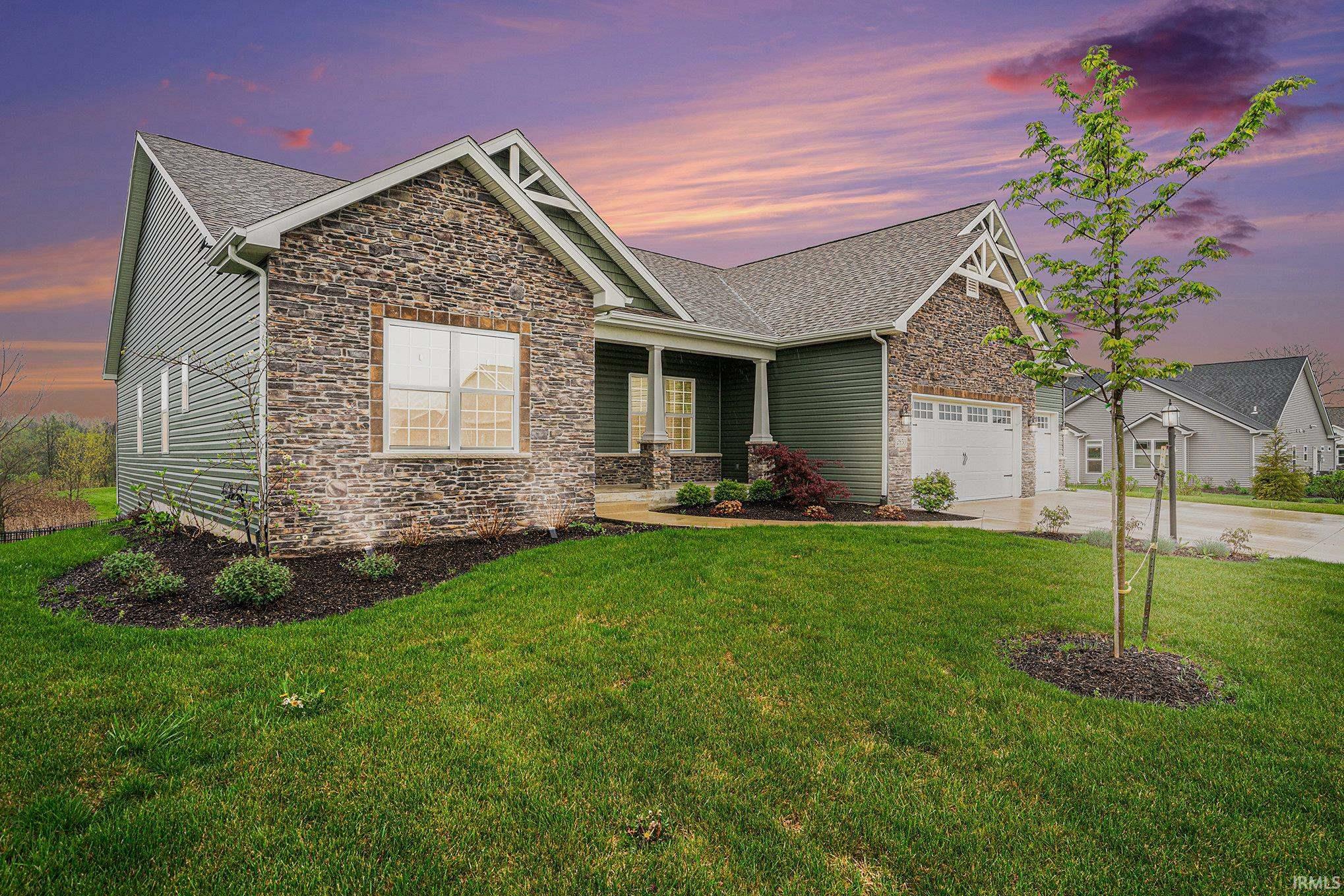 Property Photo: 2850 Farrah Crossing IN 46818-9275