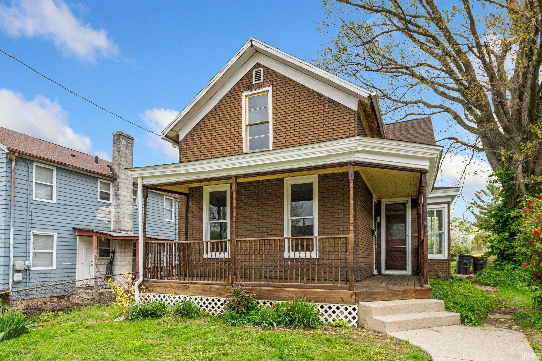 Property Photo: 420 W Pontiac Street IN 46807