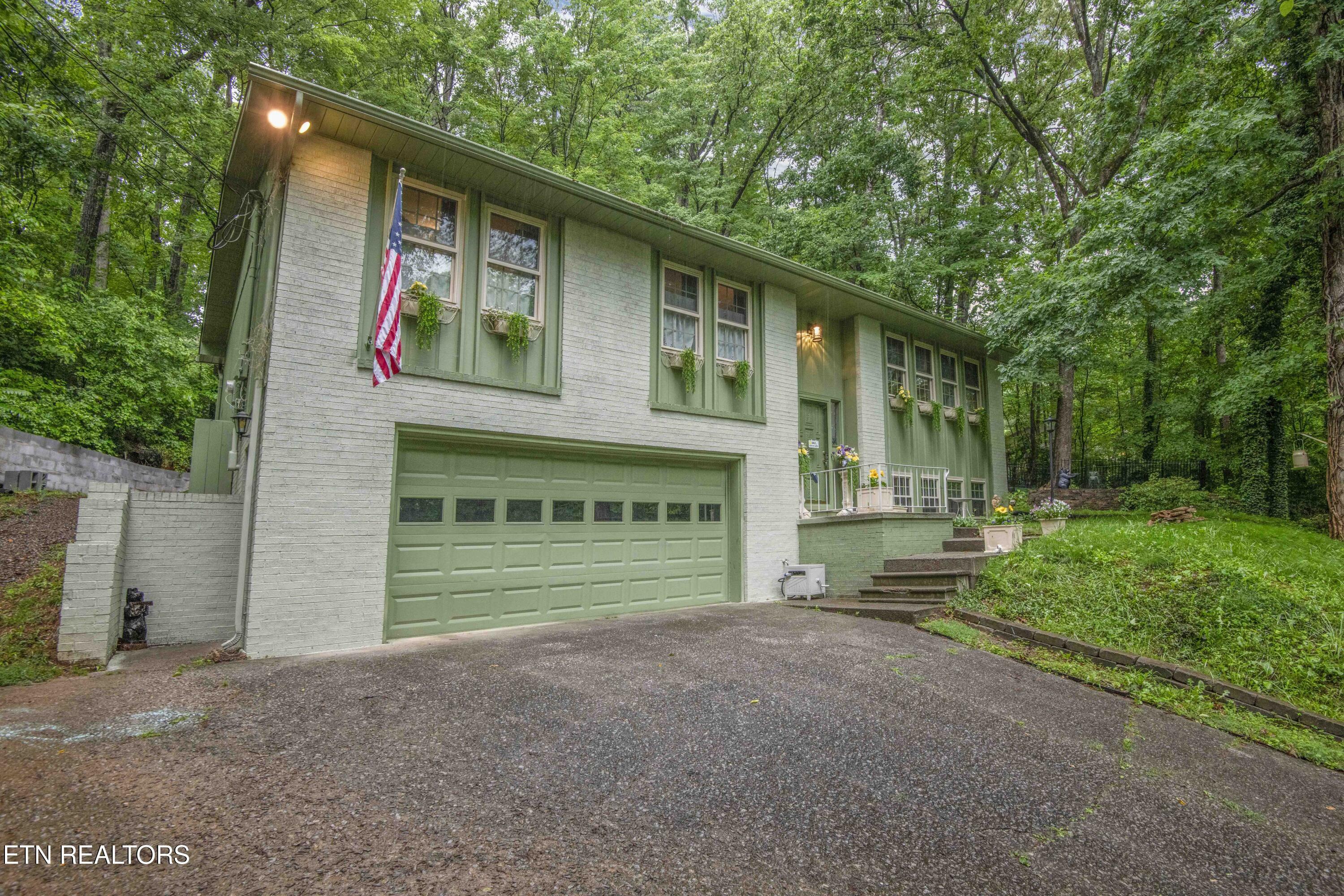 Property Photo: 2703 Wildwood Road TN 37804