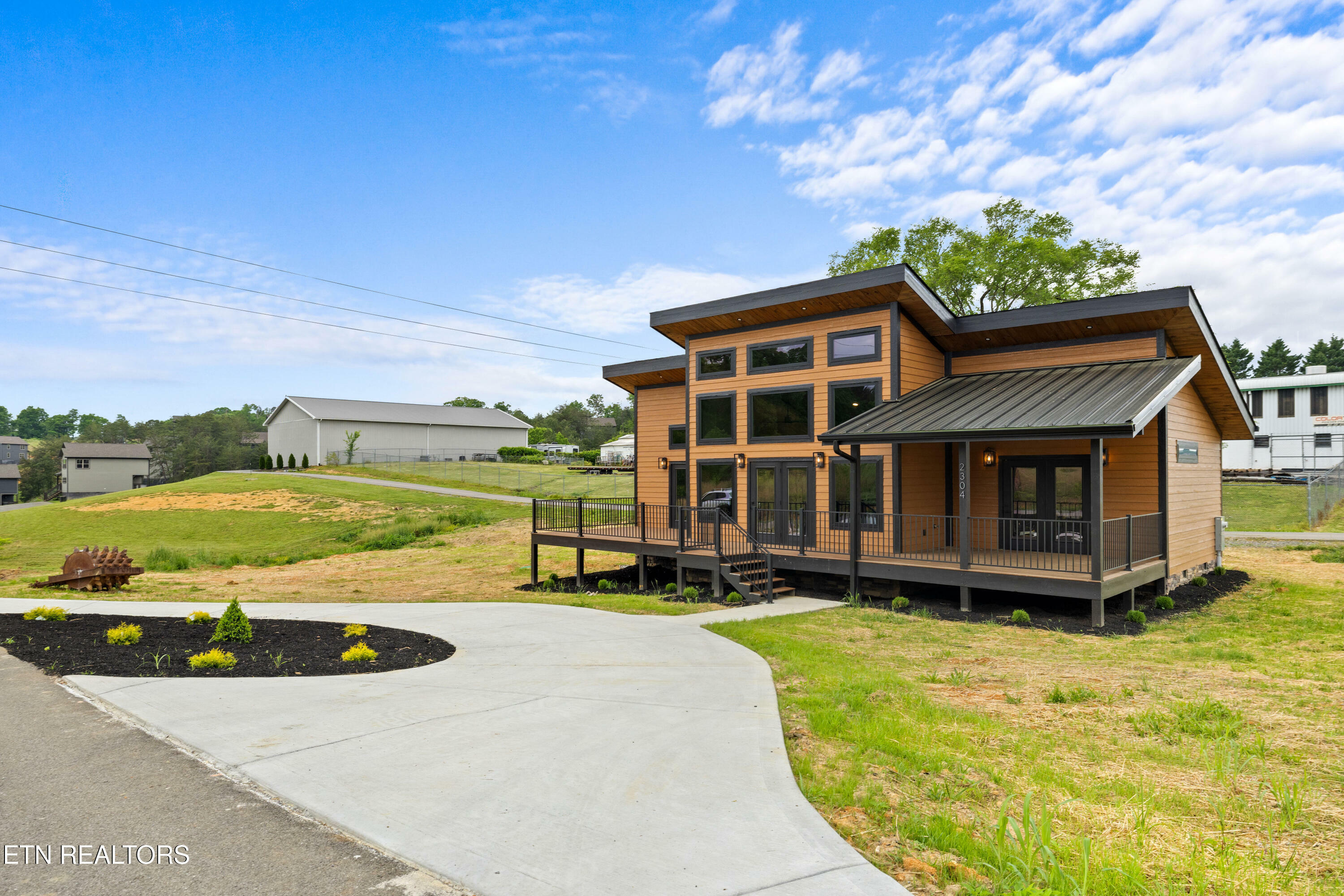Property Photo: 2304 Judson Lane TN 37876