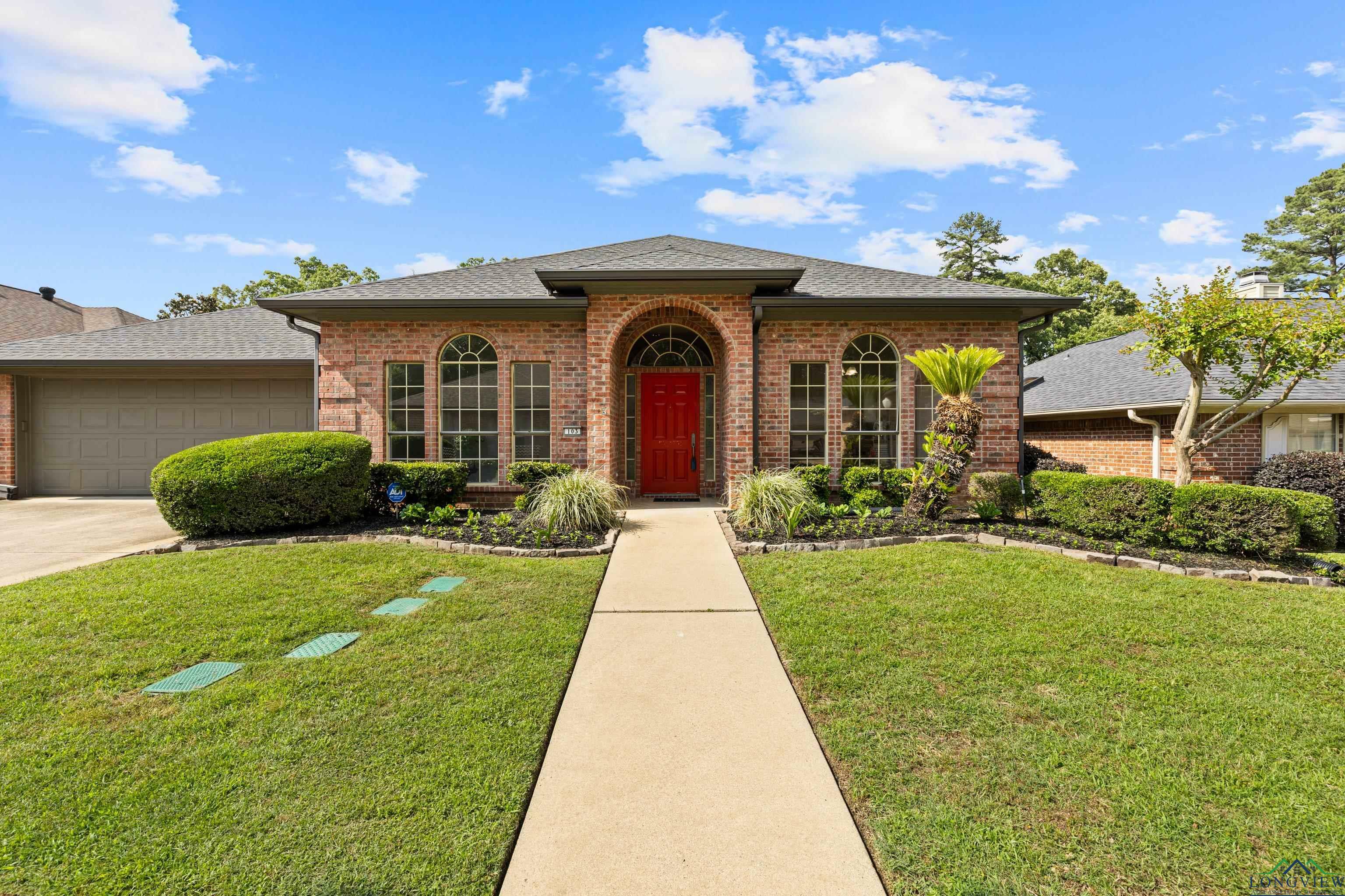 103 Village Green Ln  Longview TX 75605 photo