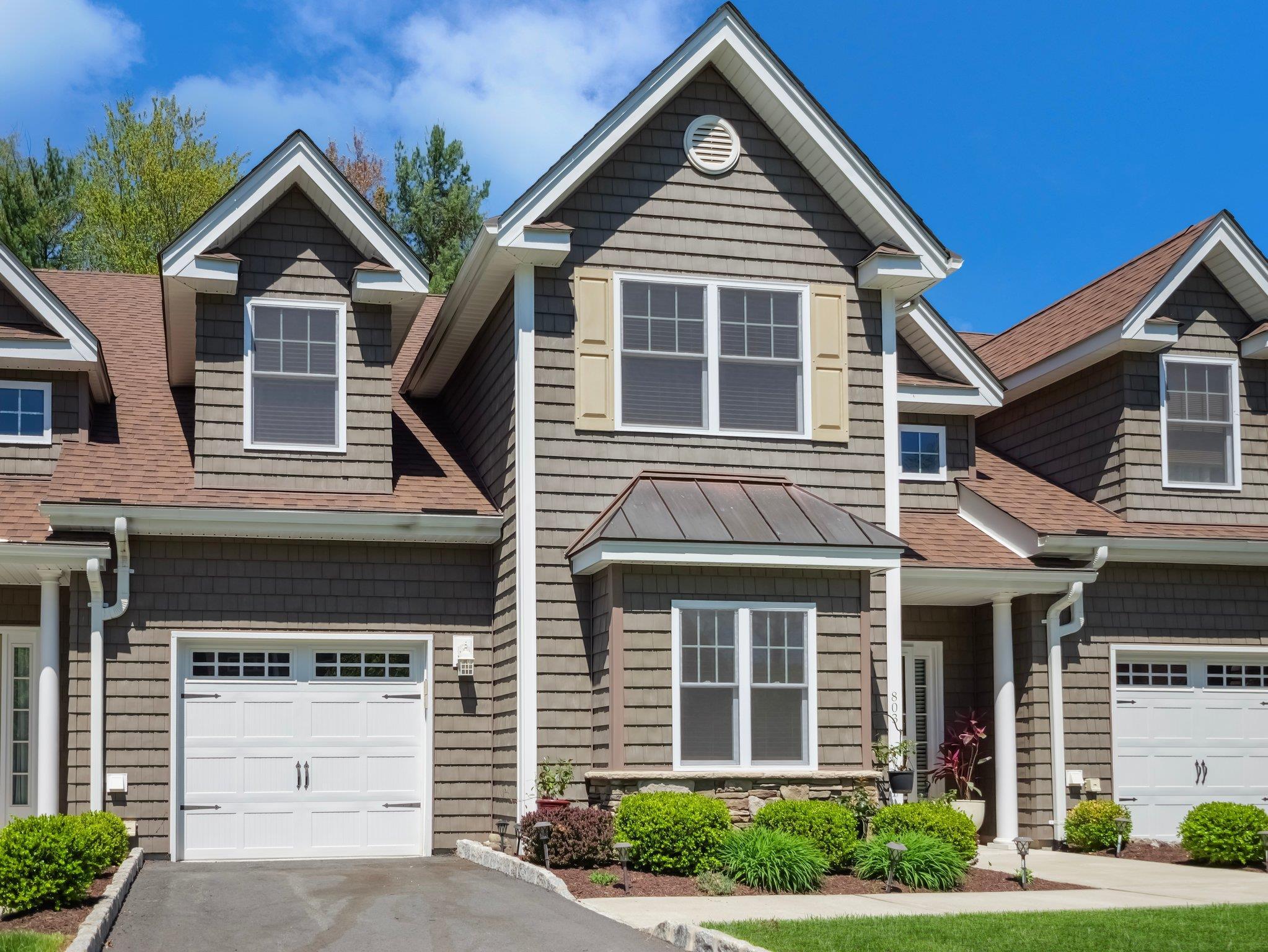 Property Photo: 803 Macintosh Way PA 18336