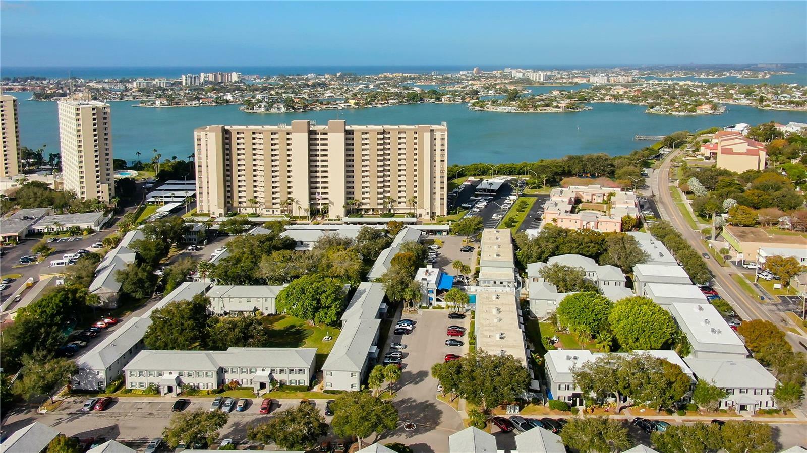 Property Photo: 1115 Rue Des Chateaux 2B FL 33707