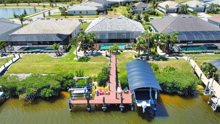 Property Photo:  15176 Spanish Point Drive  FL 33981 