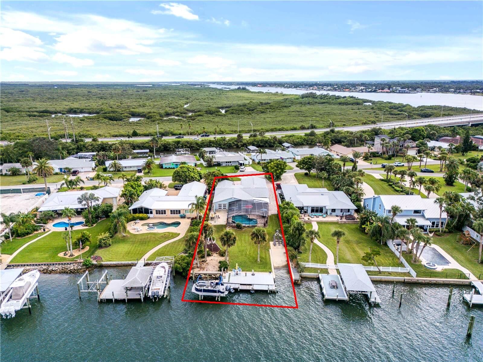 Property Photo: 34 Richmond Drive FL 32169