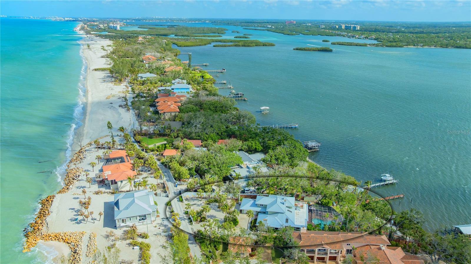 Property Photo: 1042 N Casey Key Road FL 34229