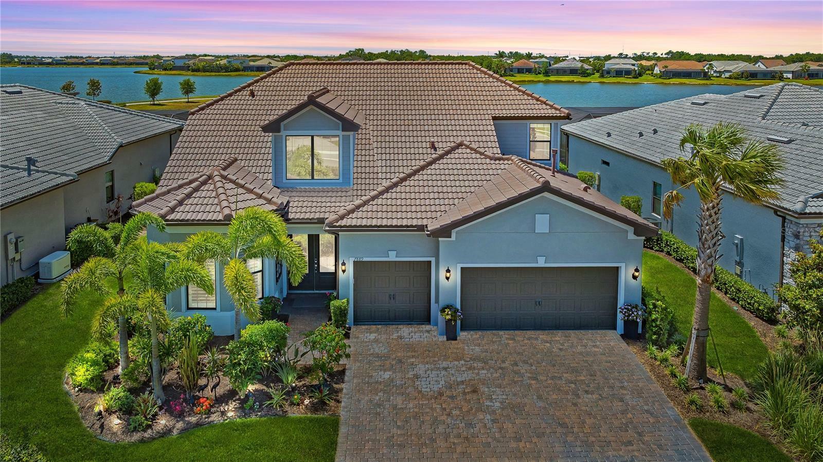 Property Photo: 7889 Mainsail Lane FL 34240