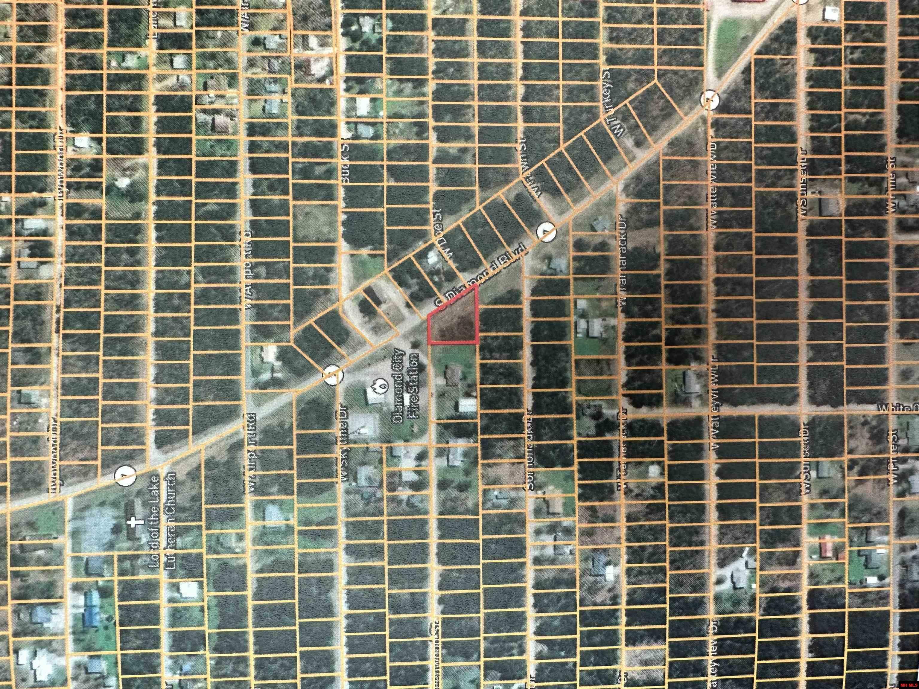 Property Photo: 775-00833-000 Diamond Boulevard AR 72630