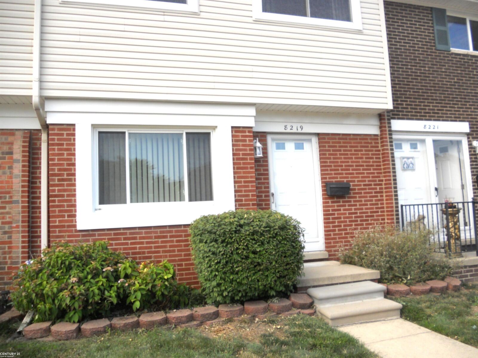 Property Photo:  8219 Dartmouth Avenue  MI 48093 